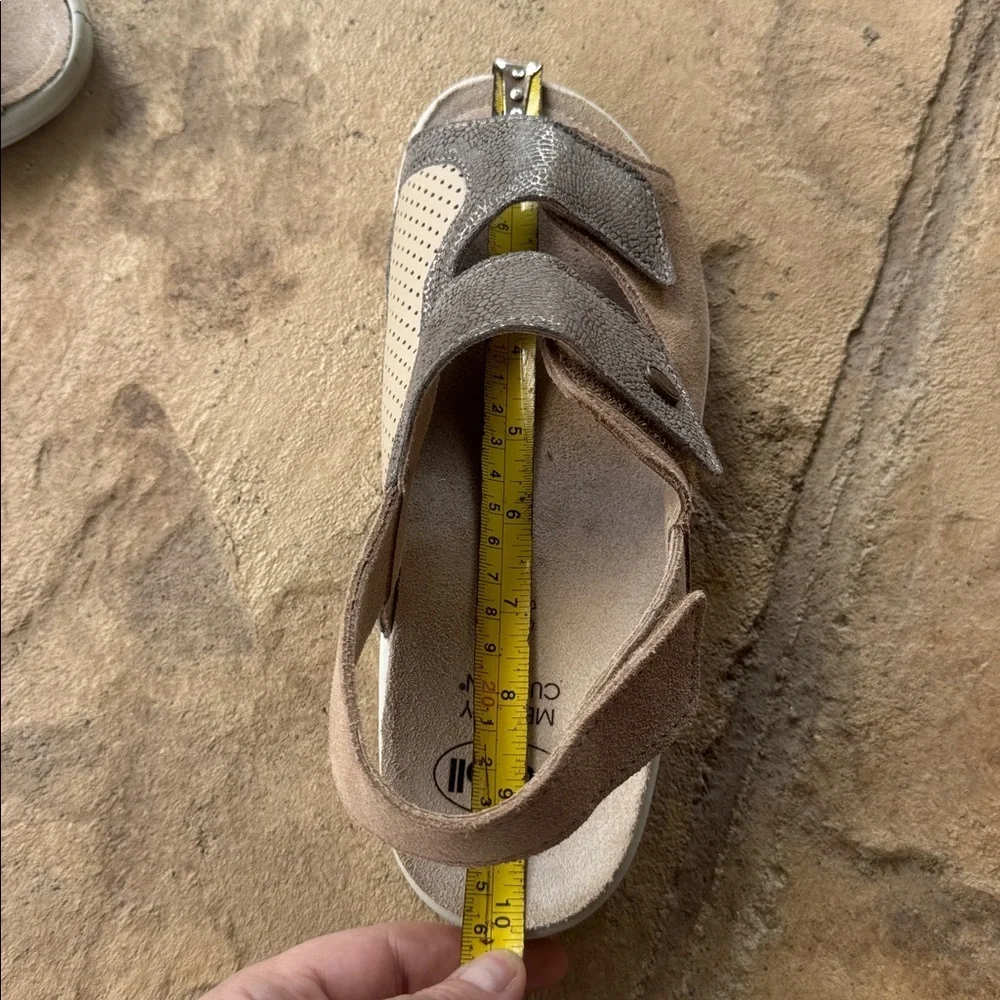 Scholl Comfort Sandals With Velcro Straps Beige Wedge Removable Insole Size 38
